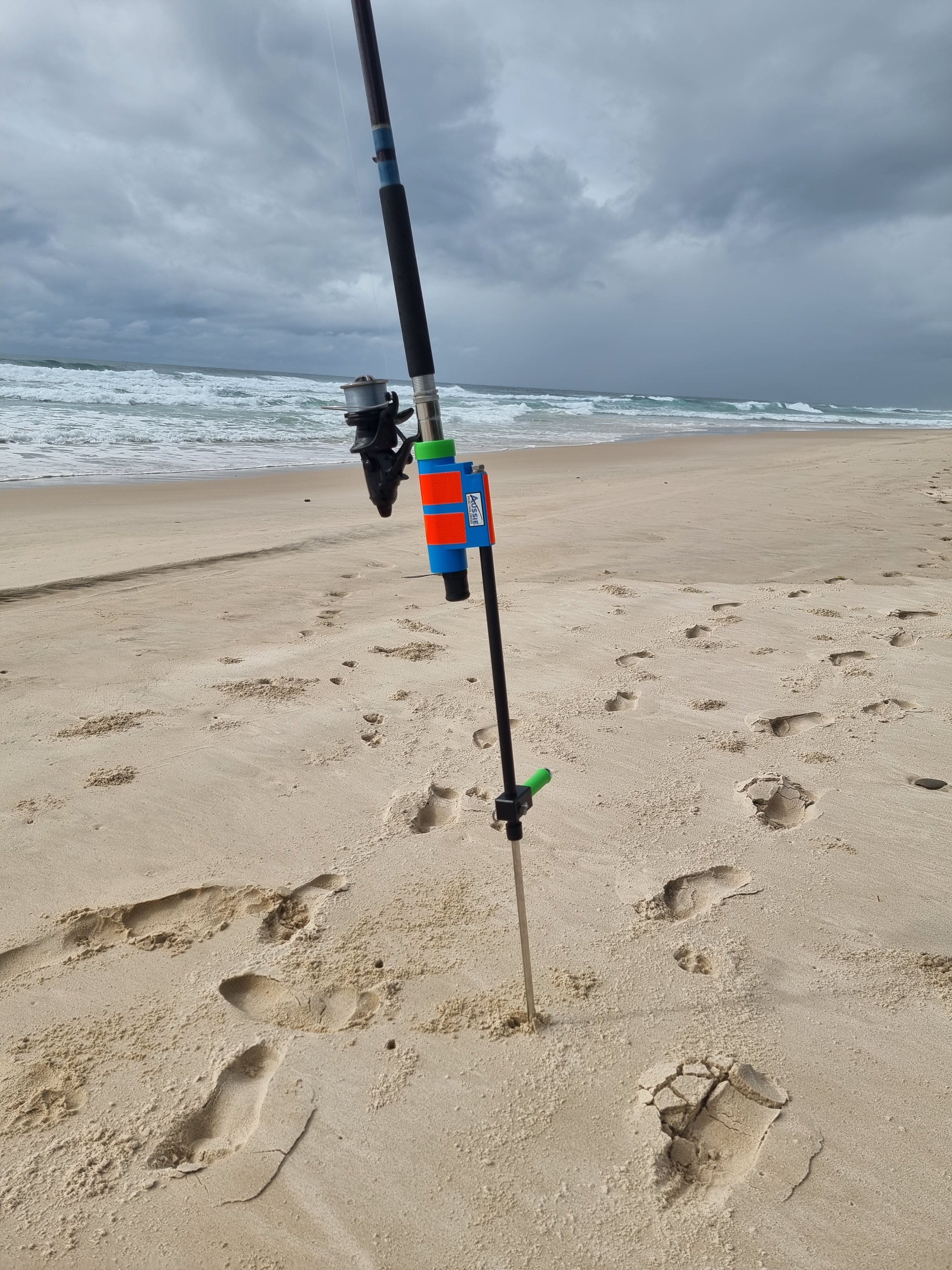 stainless steel and fibreglass fishing pole holder with sand spike  green